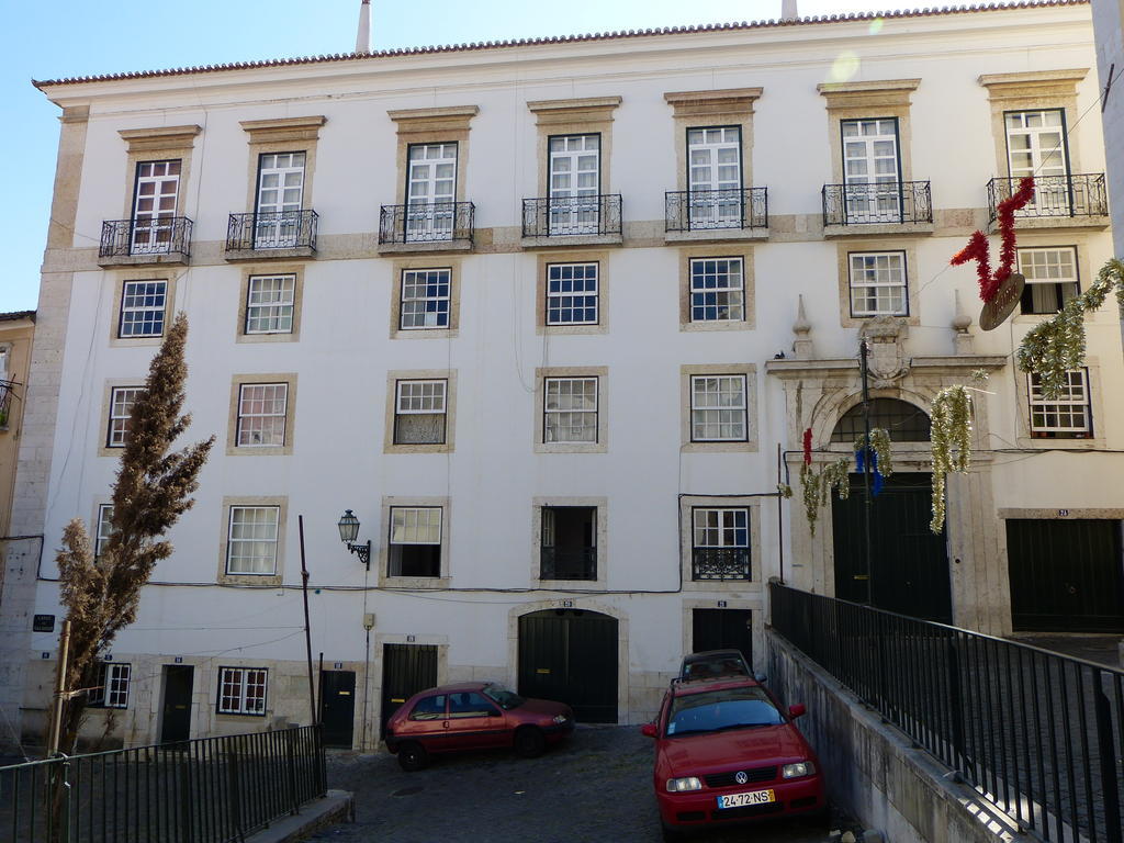 Bairrus Lisbon Apartments - Alfama Buitenkant foto